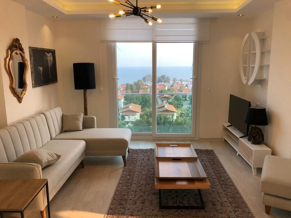 GoldenPark King Suites with Balcony & Sea view