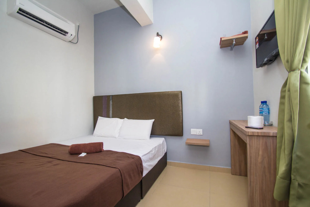 Hotel 24 Seven