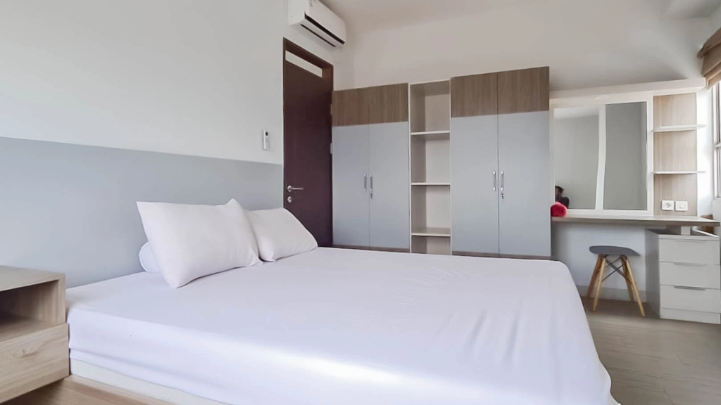 Apartment Mekarwangi Square Tower A Agus RedPartner