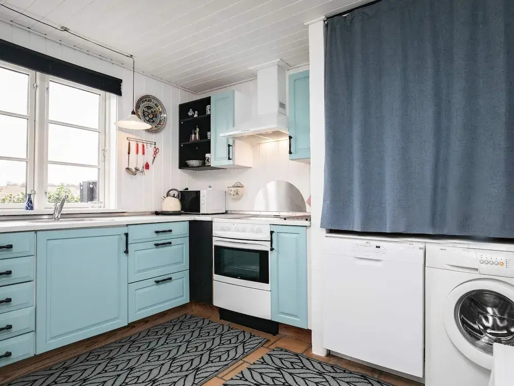 8 Person Holiday Home in Frorup