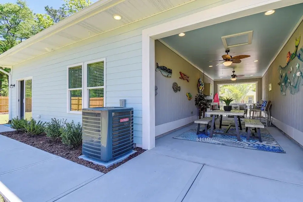 1 Mi to Beach! Ocean Isle Home w/ Shared Lanai