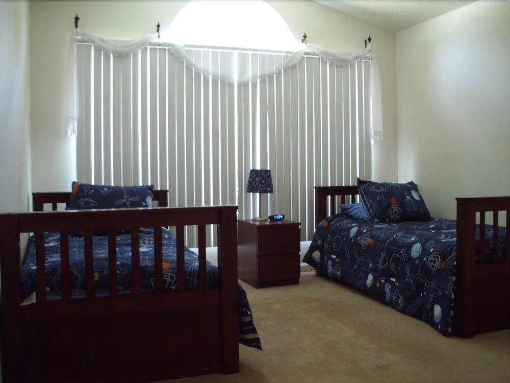 Pool Homes by Holiday Villas Davenport