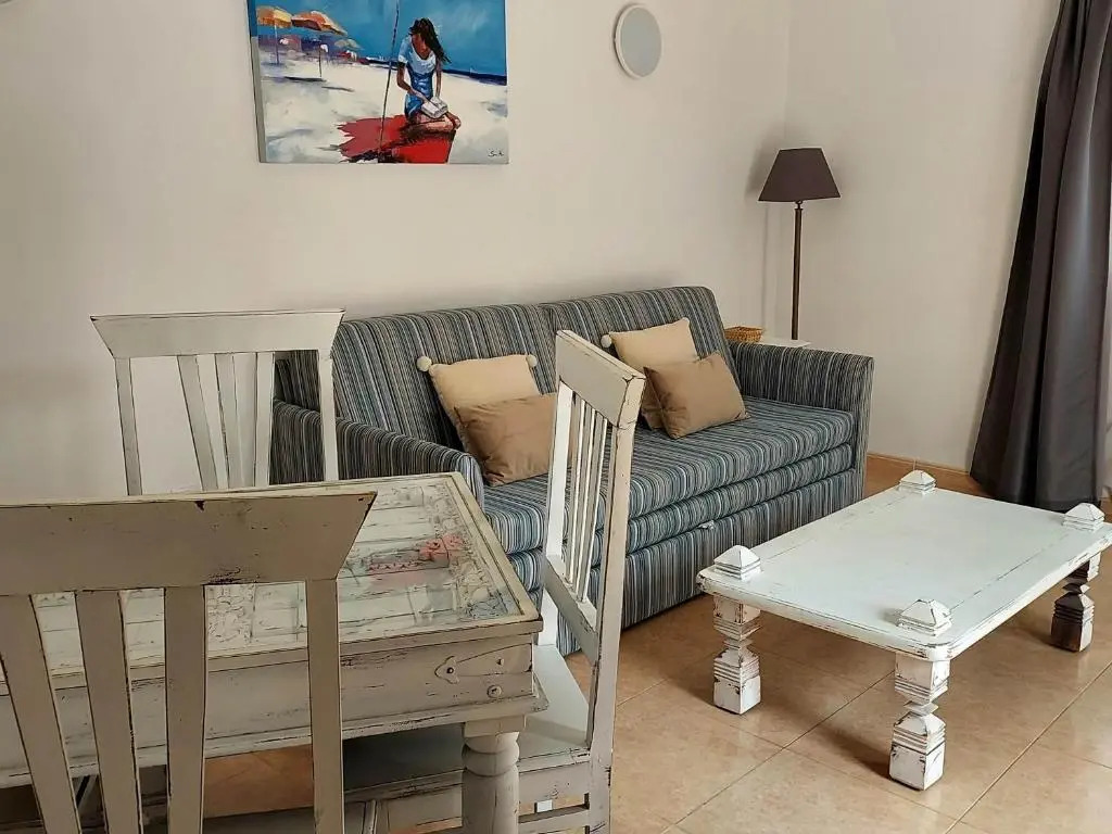 Tamarindo 27 pool front next to the dunes, free WIFI