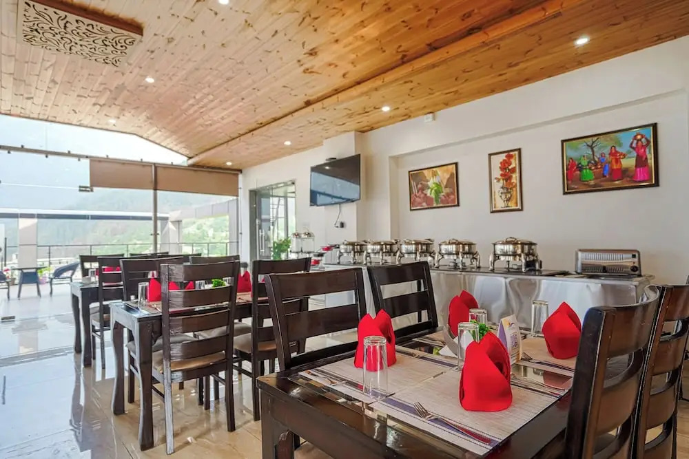 Aliza Inn And Suites By SRS Hotels