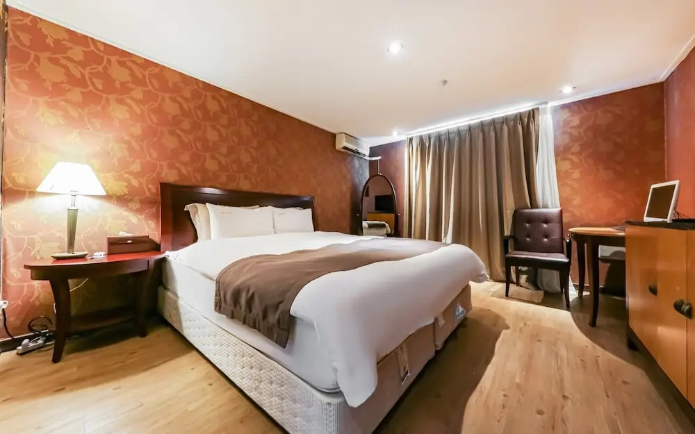 Seosan Hotel