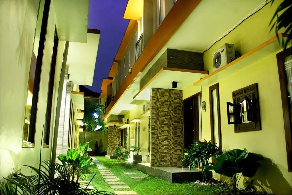 d'Lumbung Suites and Residence