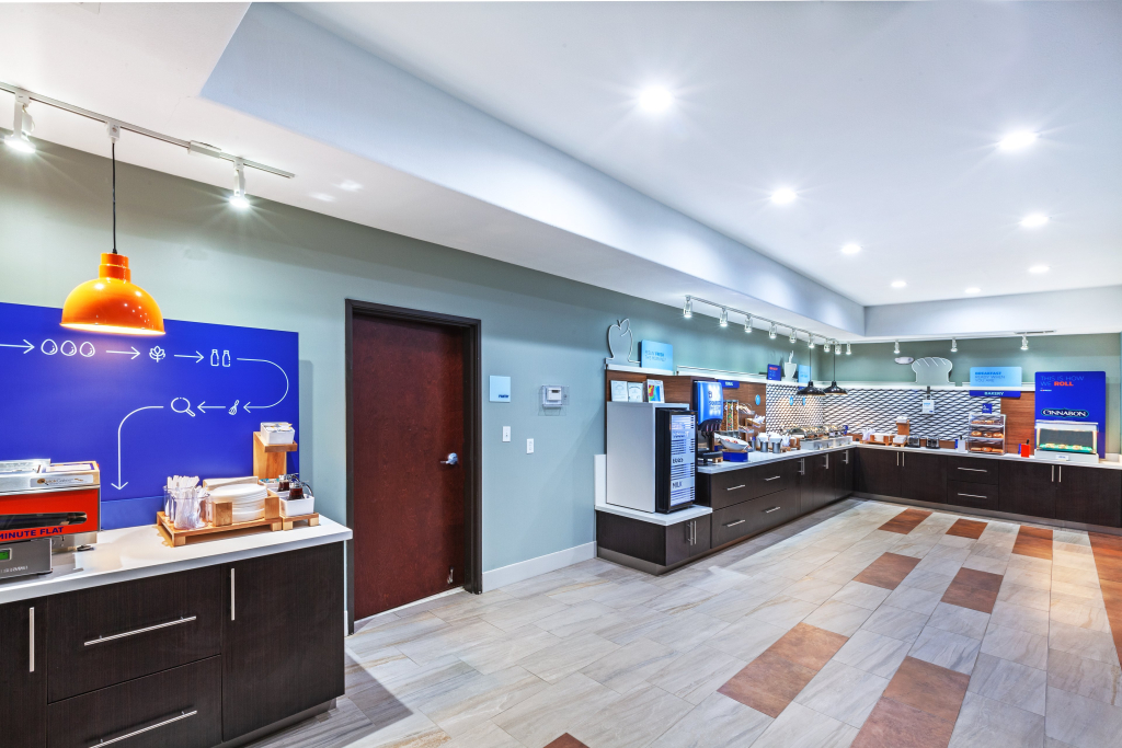 Holiday Inn Express & Suites Longview South I-20 by IHG