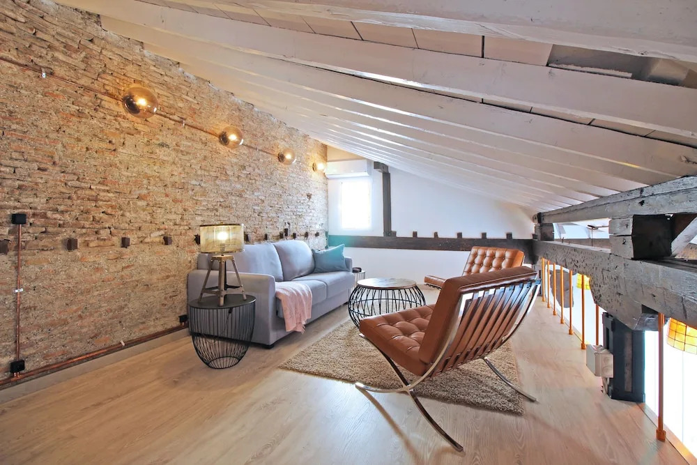 Del Parque Flats - Picasso