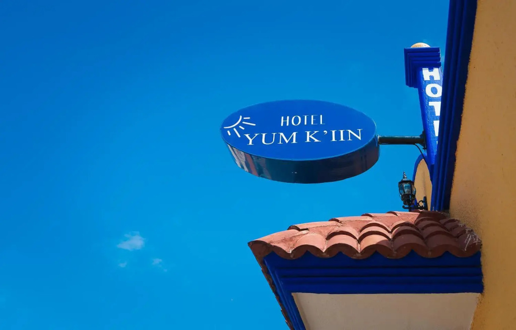 Hotel Yumkiin - Cerca Del Ferry y Terminal ADO