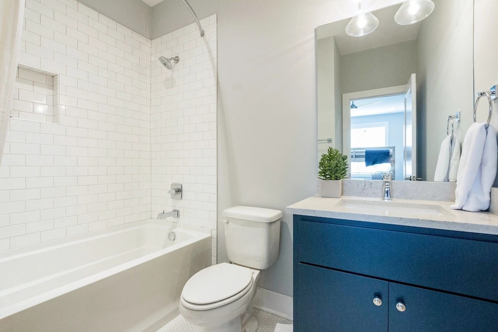 Southside Place Home - 3 Br Home