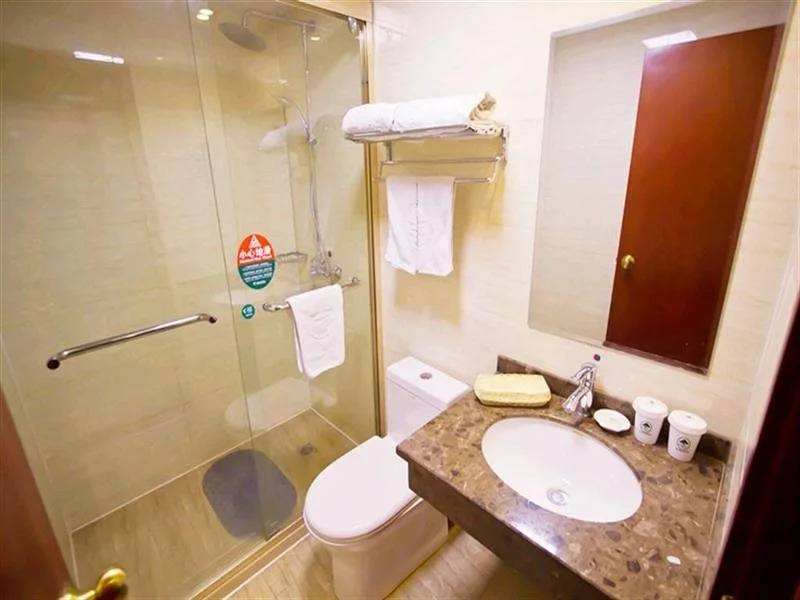 Greentree Inn Shanghai Pudong Wild Zoo Express Hotel