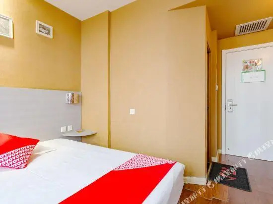Laiyin Junting Business Hotel
