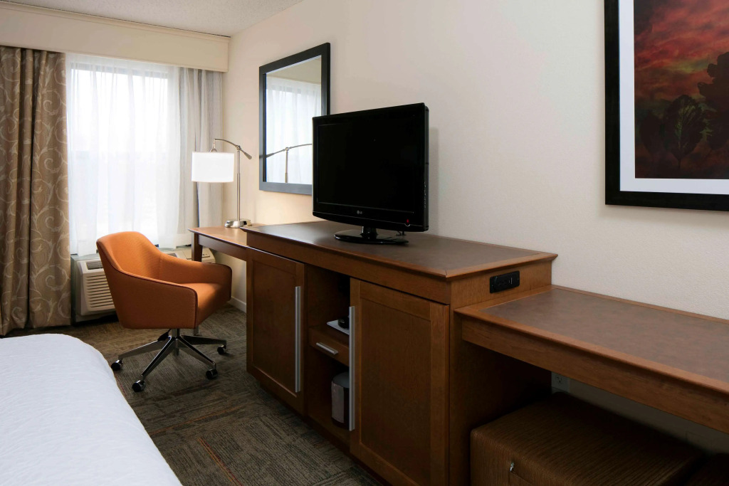 Hampton Inn Kansas City/Shawnee Mission