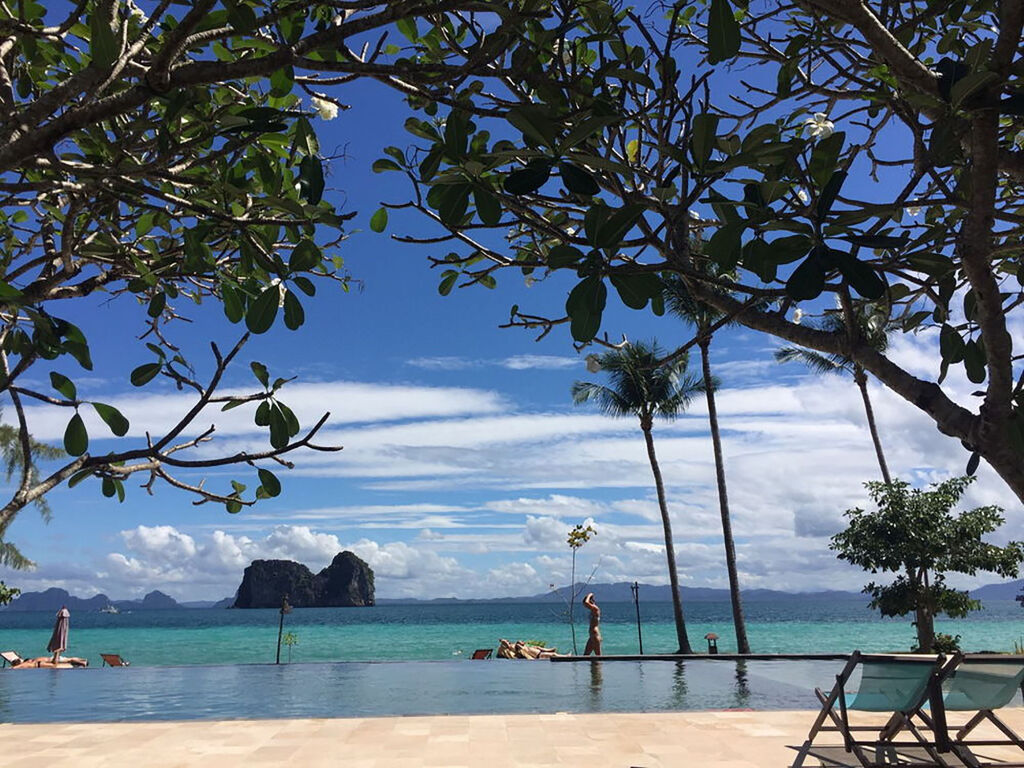 Отель Koh Ngai Thanya Beach Resort