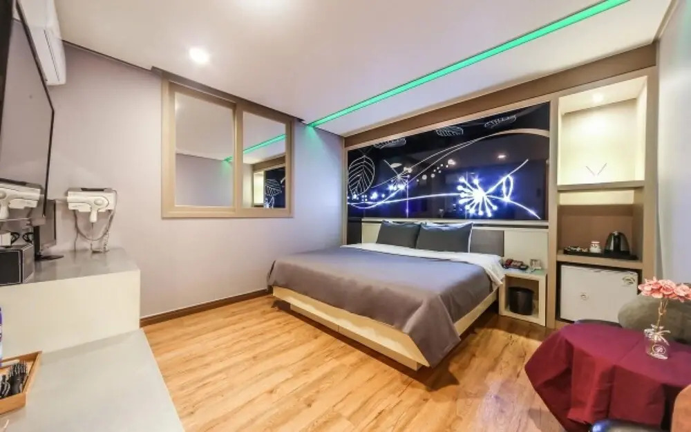 Yangsan Seoksan Denbasta Hotel