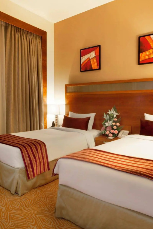 Отель Landmark Grand Hotel