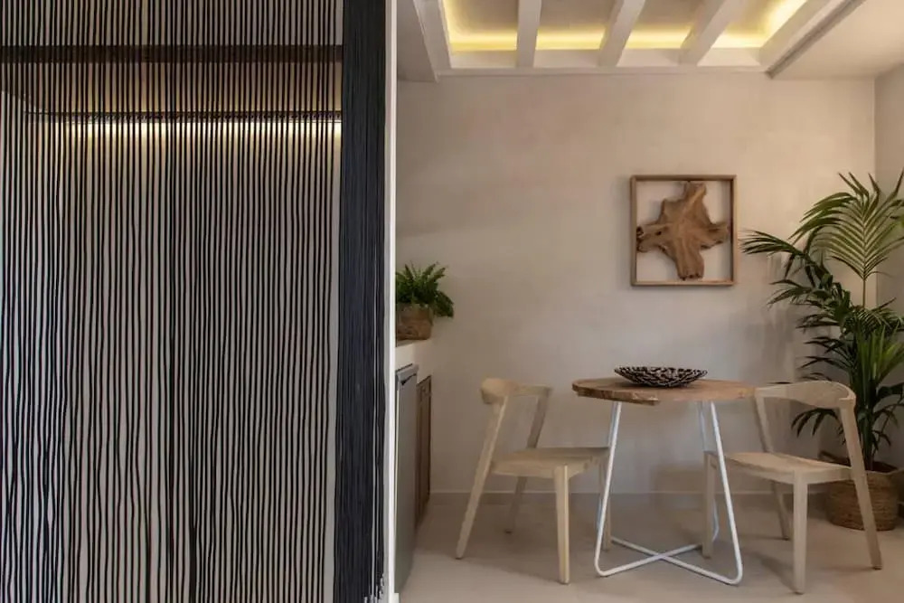 Beach Access Suites With Breakfast
