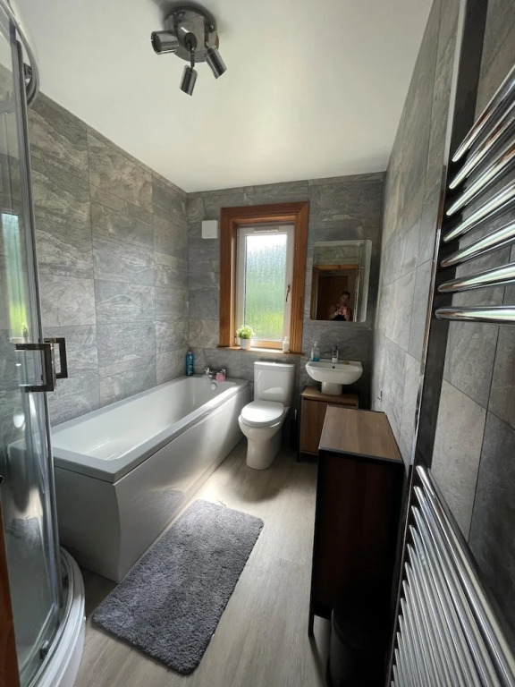 3BD House Fantastic Mountain Views Innerleithen