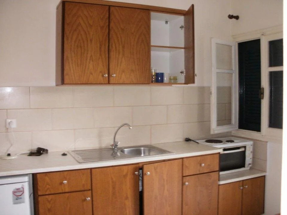 Adonis Apartments