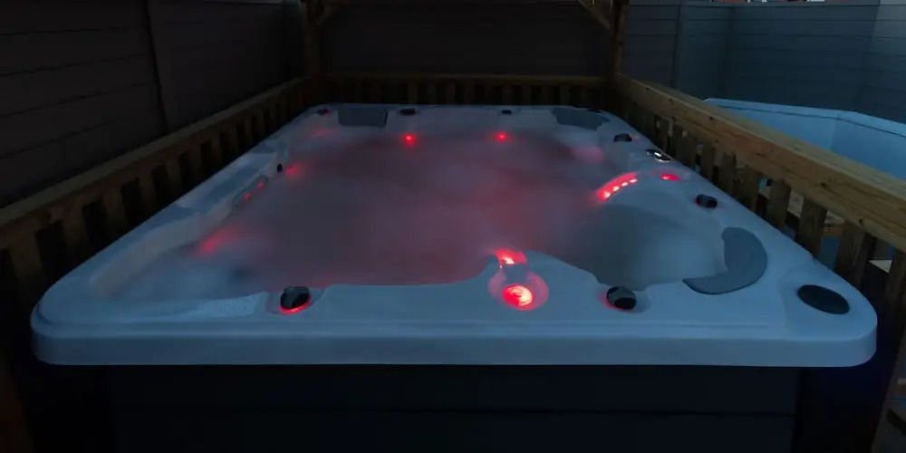 The Bells HOT TUB on Private Terrace Apartments