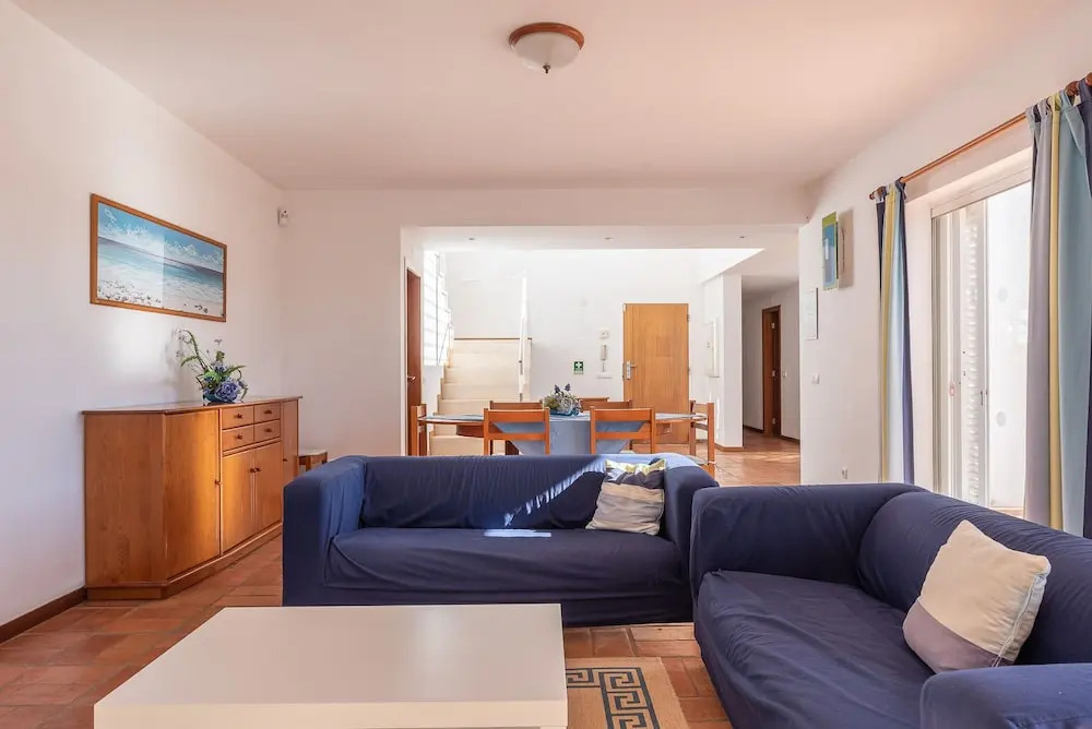 2 Bedroom Luxury Home With Pool in Patroves