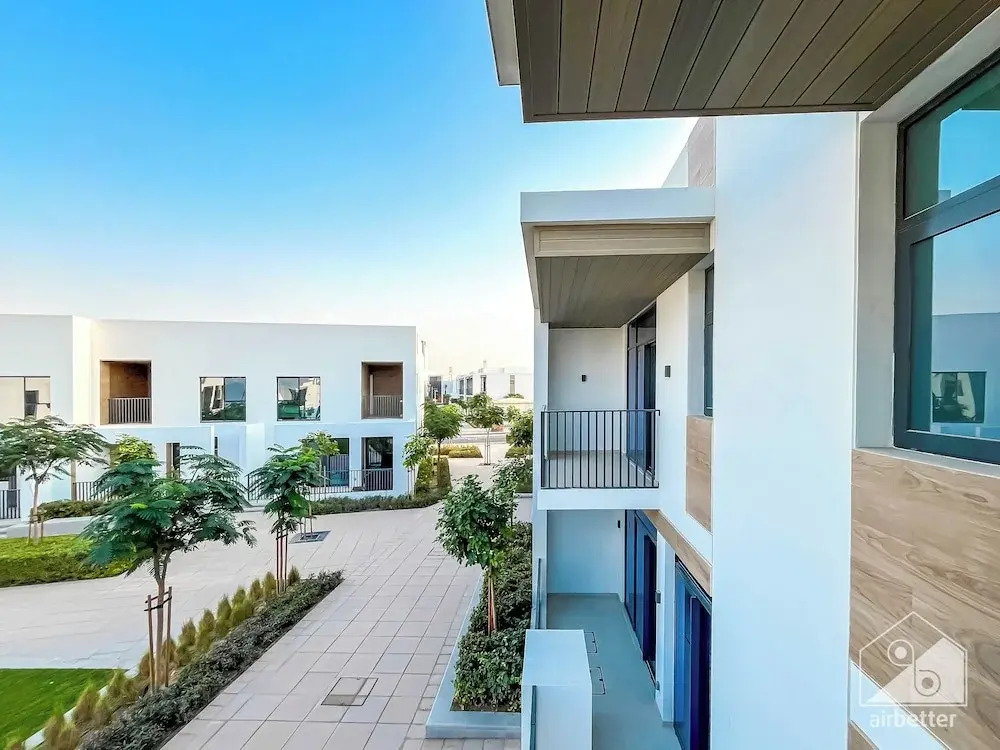 Luxury 4BR Bliss Villa Arabian Ranches III