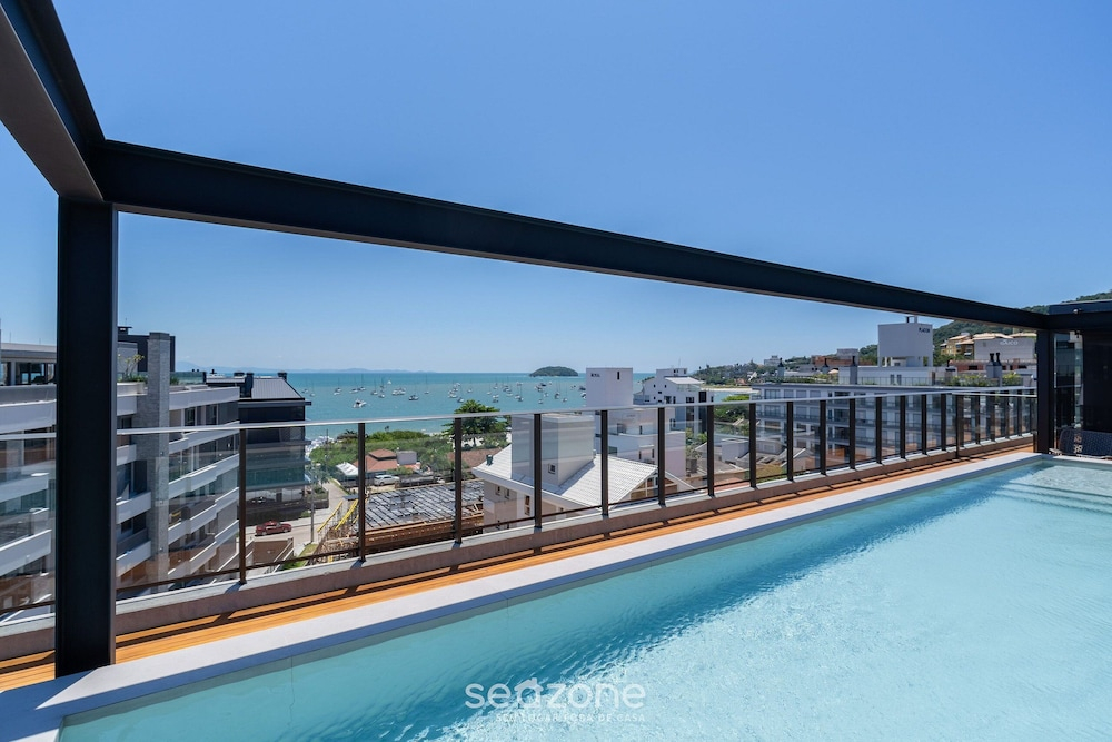 Studios in Condo w/ Pool 150m From the Beach in Jurere - PTE