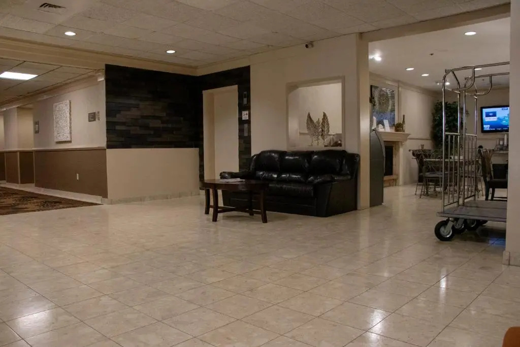Breckinridge Inn