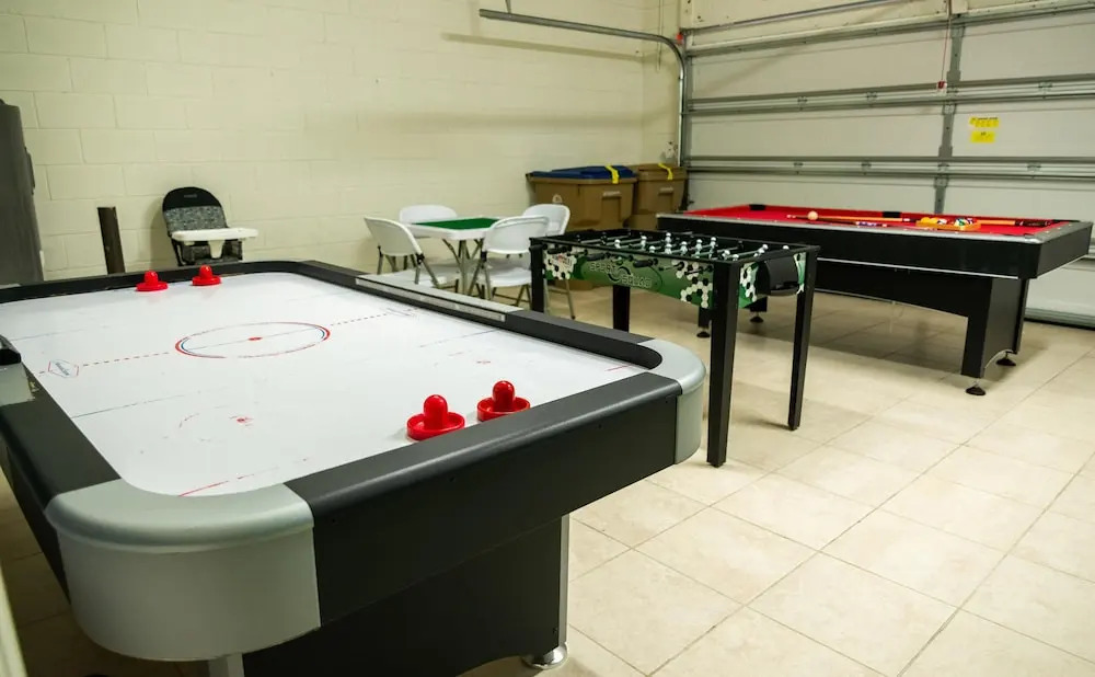 Gated Community, Private Pool And Game Room Near Disney