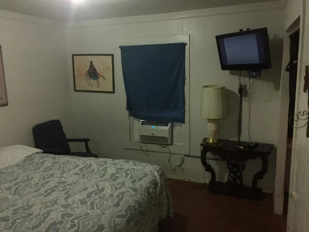 The Wolff Motel