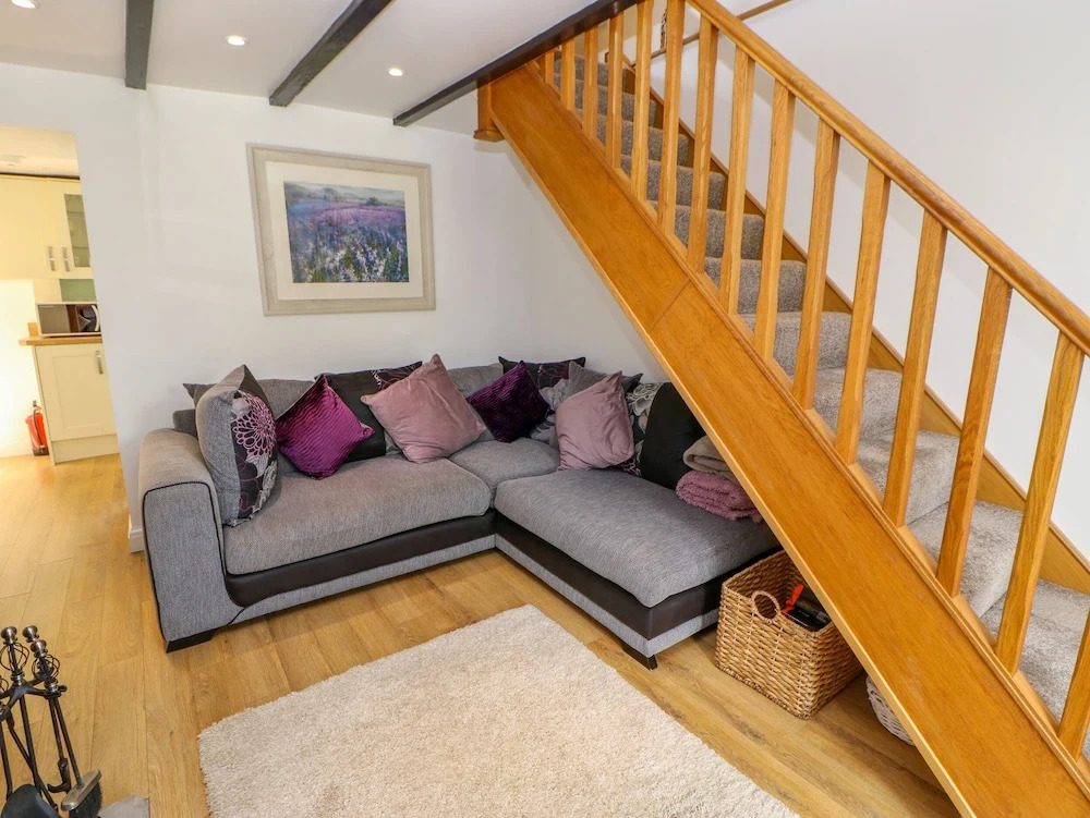2 West Haswicks