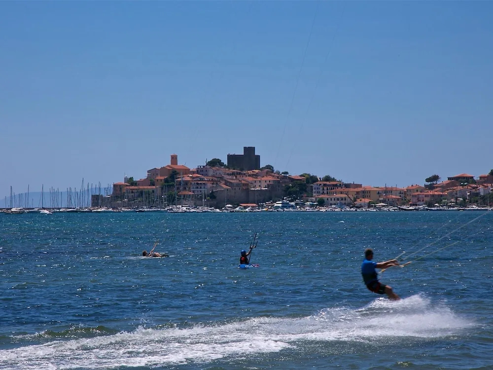 Modern Holiday Home in Orbetello With Private Terrace
