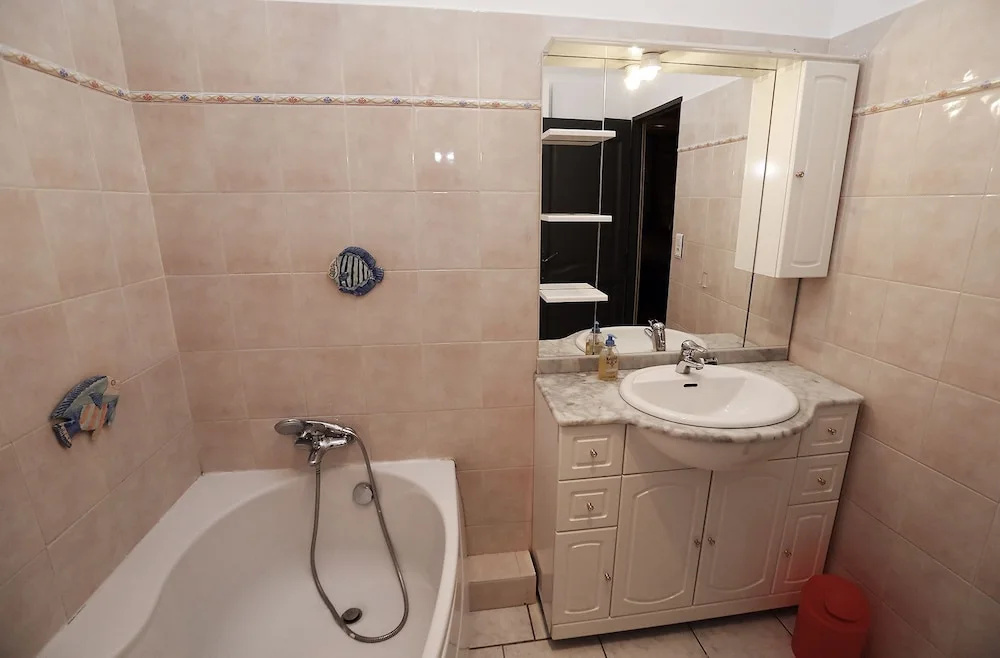 60 m2 just for 4 in the Old Town of Annecy