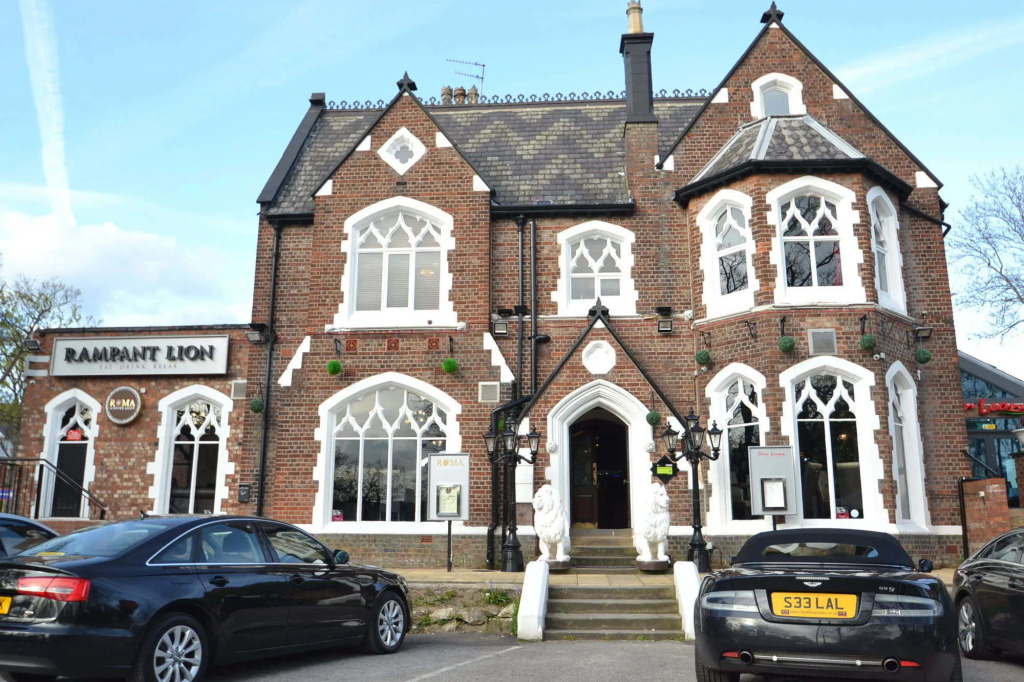 Rampant Lion Hotel