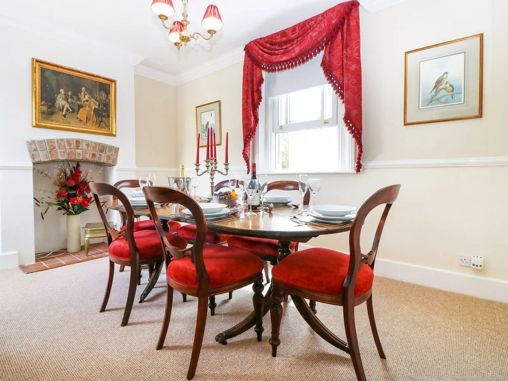 Cowslip House