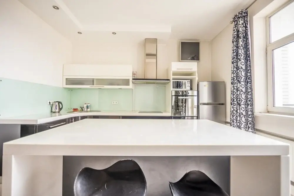 KievApts Gorkogo 72