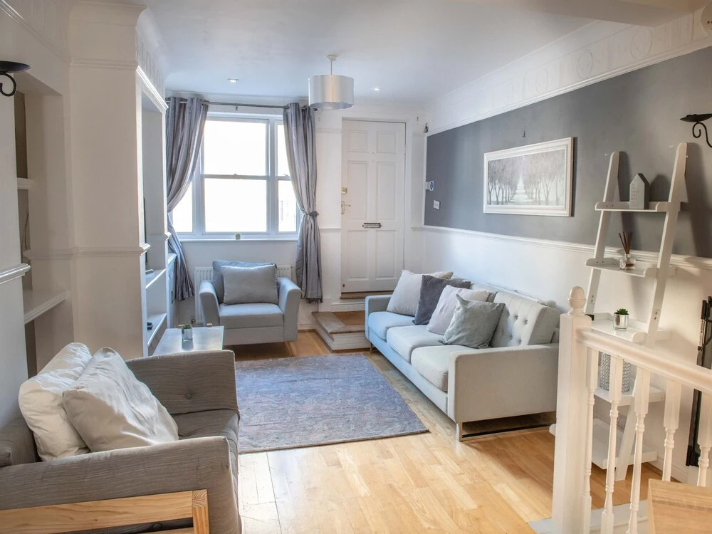 Amazing Castle House Heart of Cambridge for up to 11 Guests