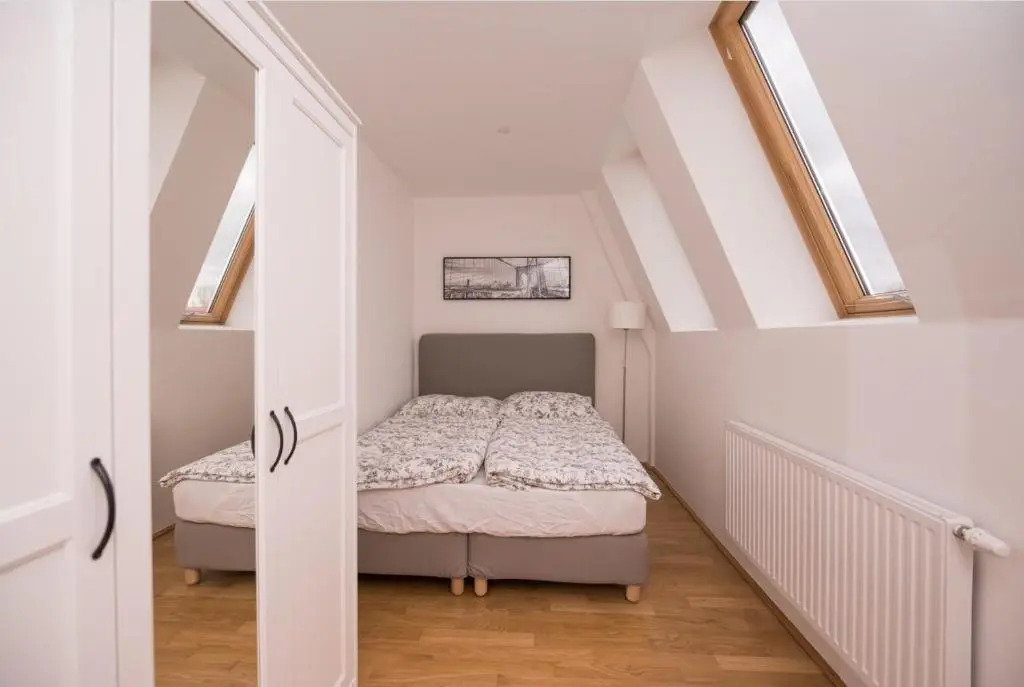 Sunny & cozy Penthouse with Balcony DG3