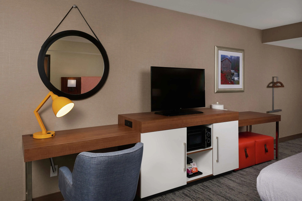 Hampton Inn by Hilton Youngstown-West I-80