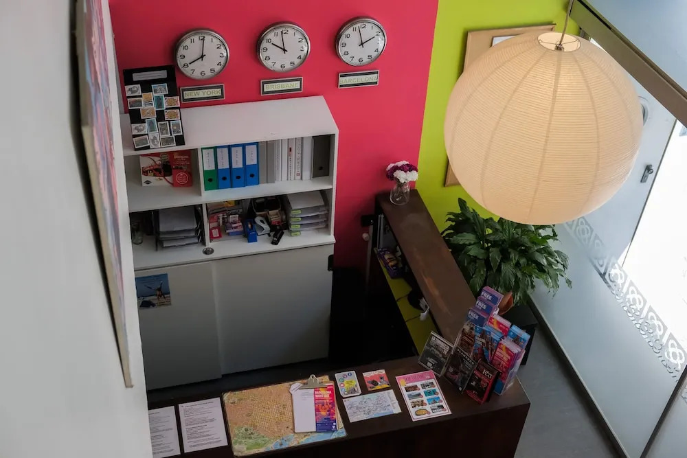 HelloBCN Youth Hostel Barcelona