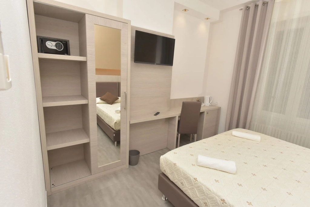 Eden Rooms