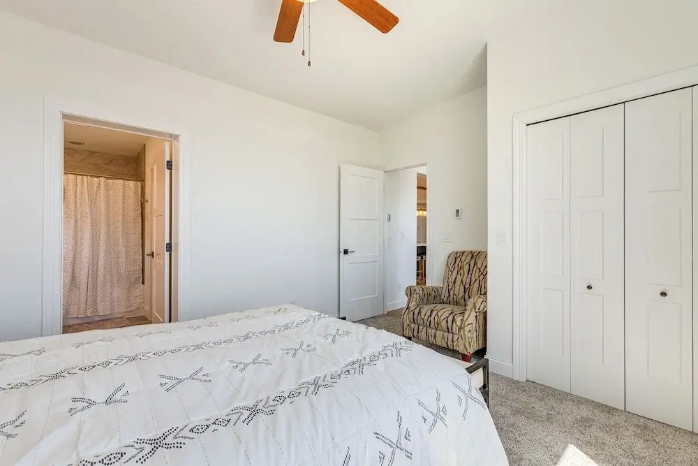 3 Mi to Fairplay Beach: Mountain Getaway