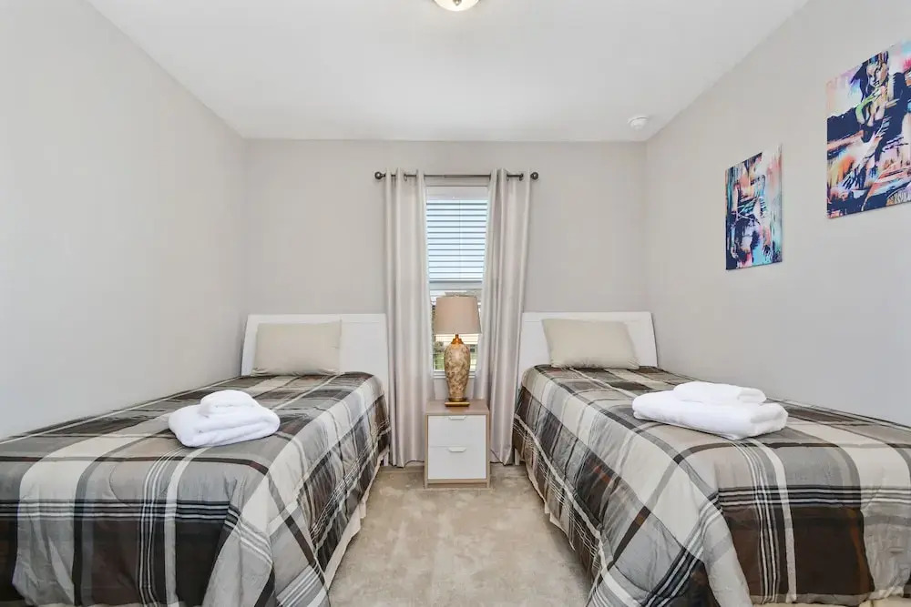 Four Bedrooms Townhome Close to Disney 5162a