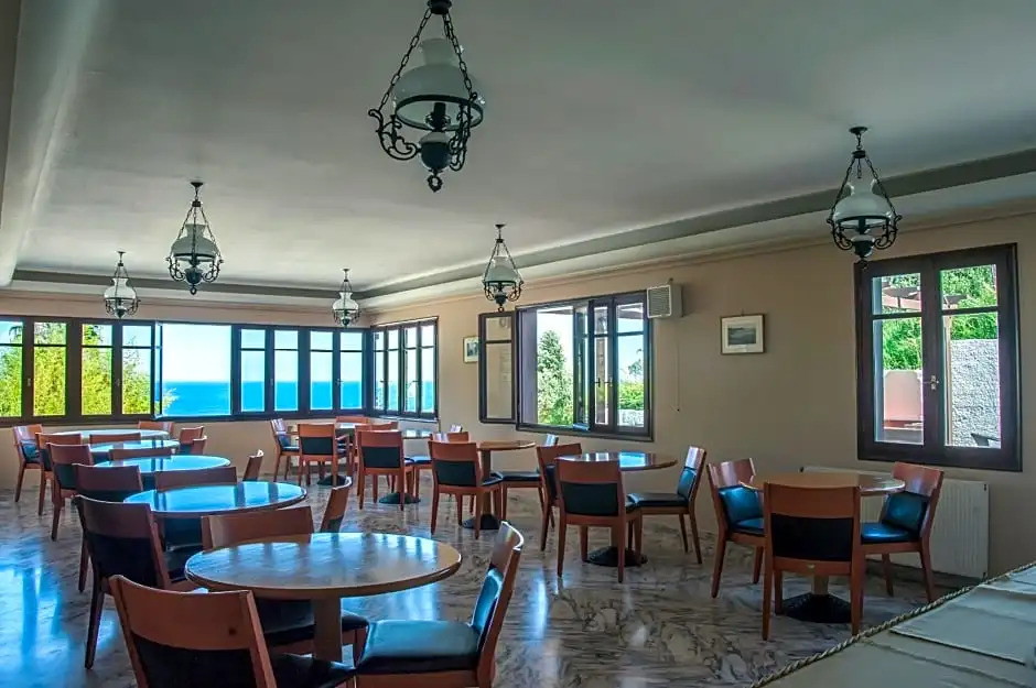 Corali Hotel