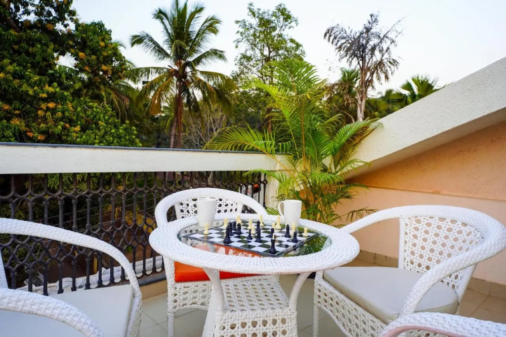 ELIVAAS 4 BHK with Pvt Pool in Arpora - Lumin