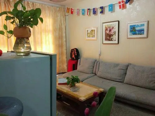 69 Youth Hostel （Longhua Subway Branch）