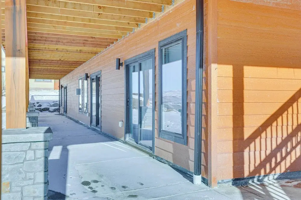 Great for Groups! Luxury Mtn-view Granby Home