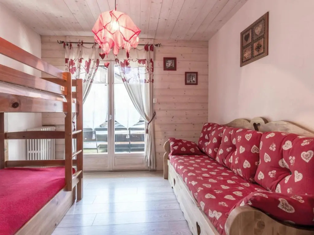 Appartement cosy proche commerce, centre station, garage inclus, animaux admis - FR-1-304-93