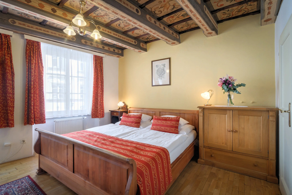 Red Lion Hotel