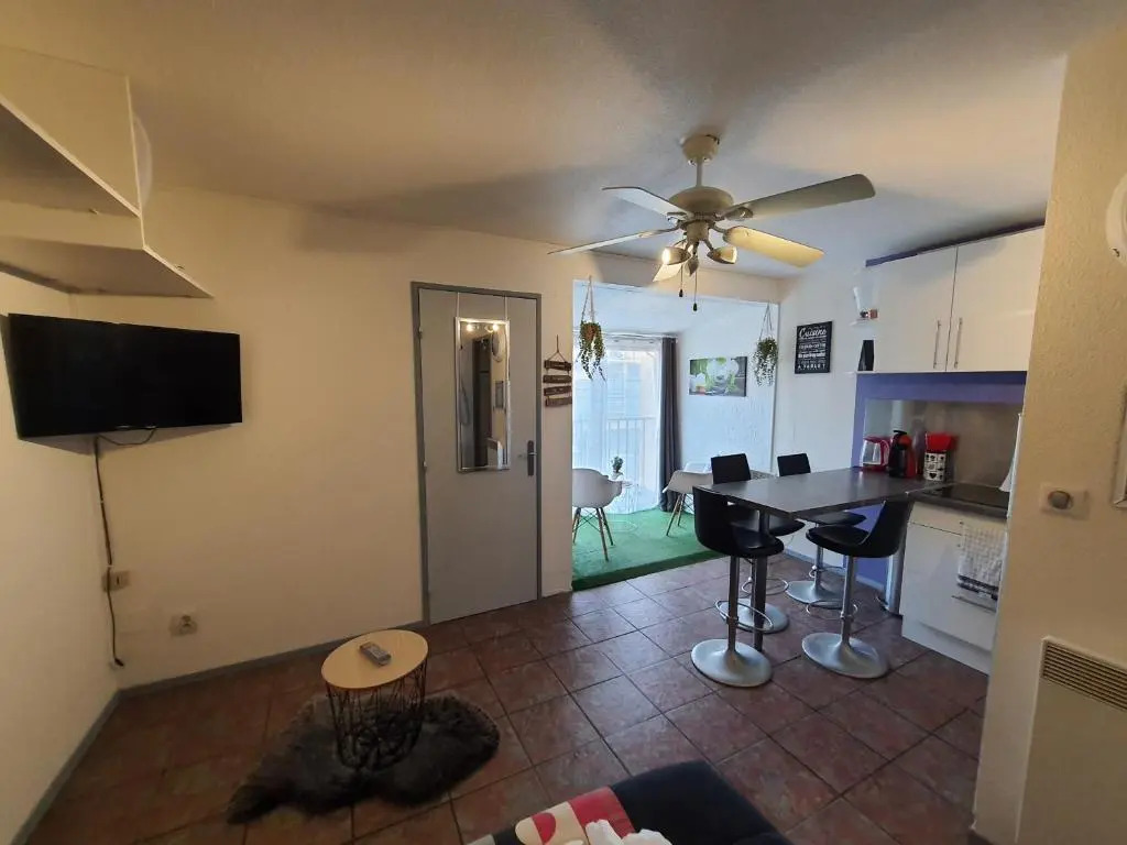 APPARTEMENT SUR LE PORT DE Gruissan